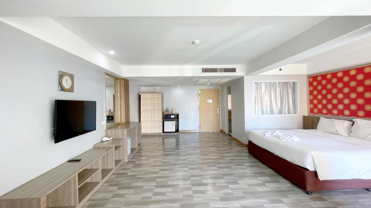 Dragon Beach Resort , Jomtien Beach Pattaya Dış mekan fotoğraf