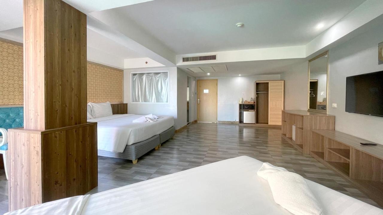 Dragon Beach Resort , Jomtien Beach Pattaya Dış mekan fotoğraf
