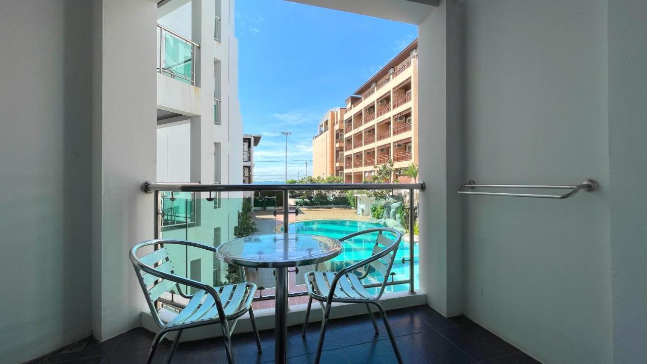 Dragon Beach Resort , Jomtien Beach Pattaya Dış mekan fotoğraf