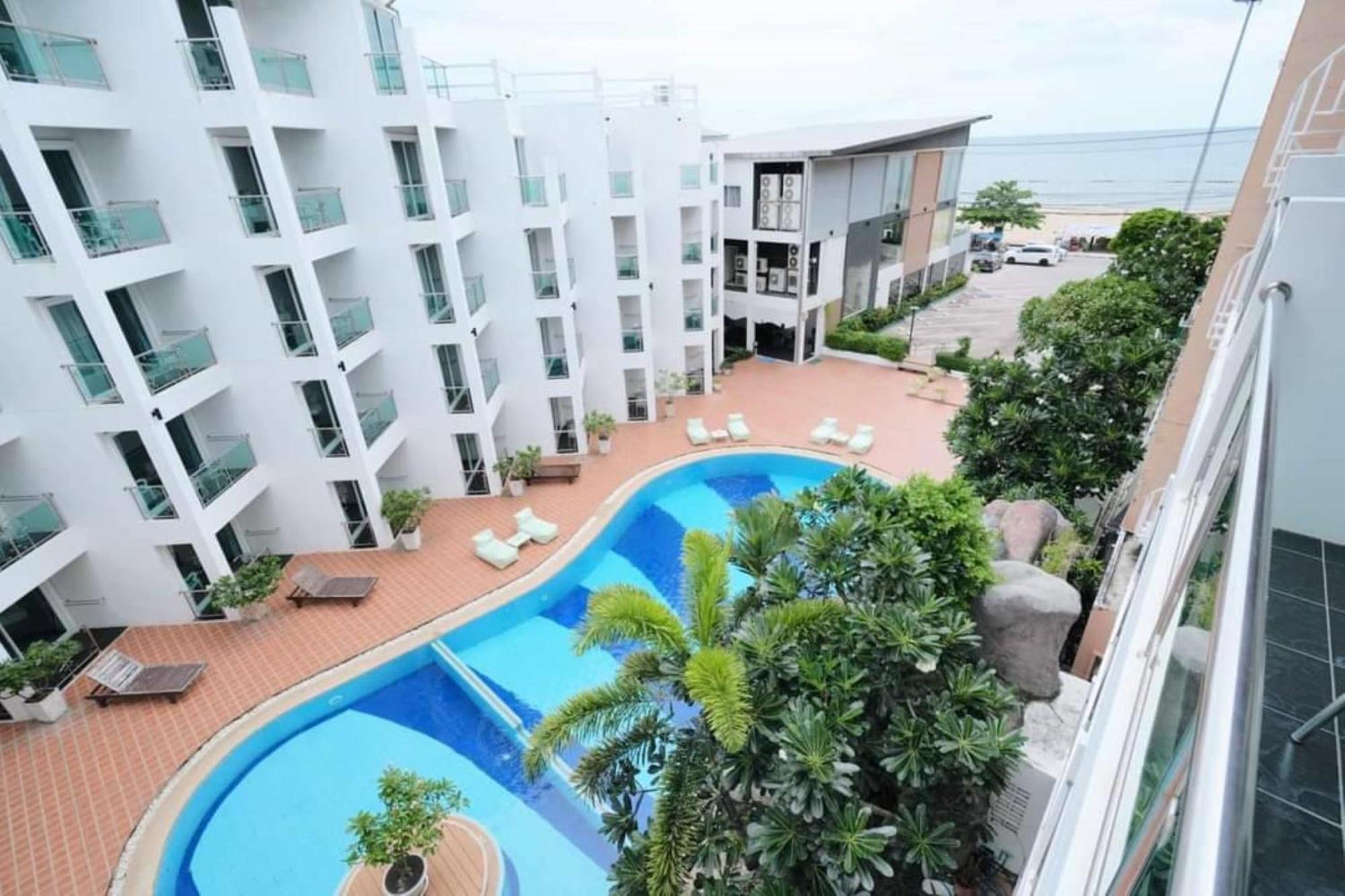 Dragon Beach Resort , Jomtien Beach Pattaya Dış mekan fotoğraf