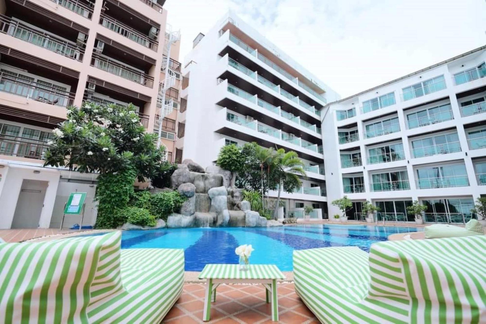 Dragon Beach Resort , Jomtien Beach Pattaya Dış mekan fotoğraf